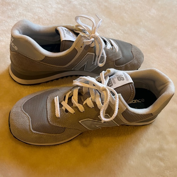 New Balance Classic 574 Gray and White Sneakers - Picture 2 of 6